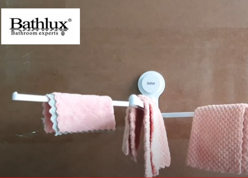 Bathlux 3 Arm Towel Holder with Suction Cup